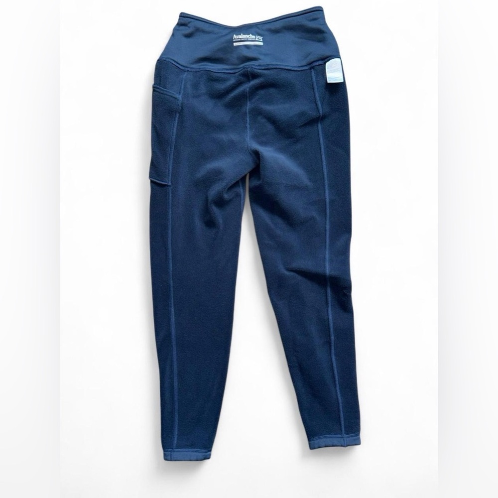 Avalanche Fleece Lined Leggings ❄️ (Size M) – Navy - Picture 4 of 6